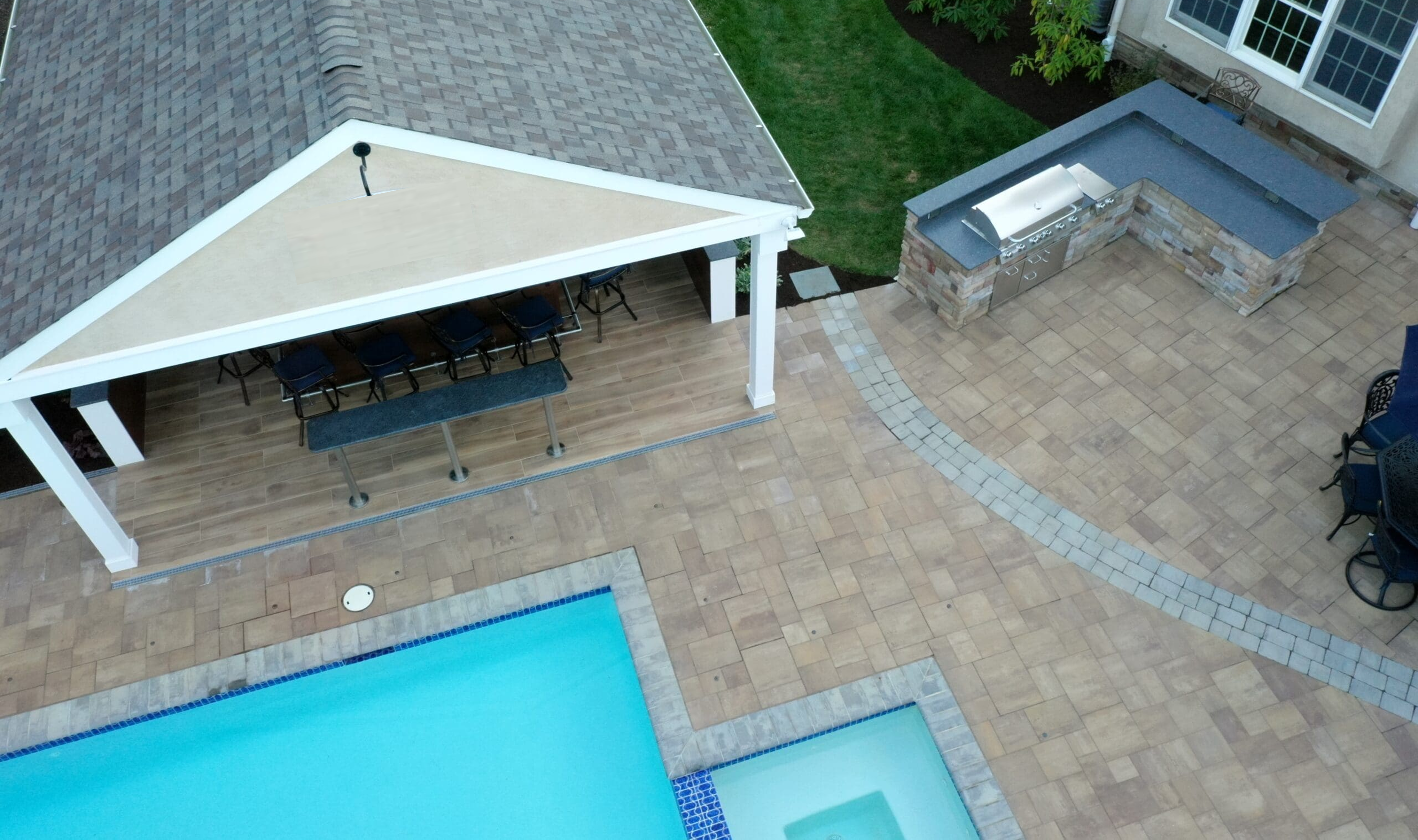 OutdoorKitchenAndPatioFeaturedProject2